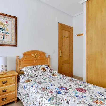 Playa Del Cura - 140 M To The Beach. Appartement Torrevieja